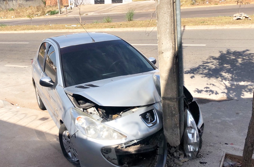 Abalroamentos em Postes- Equatorial Goiás