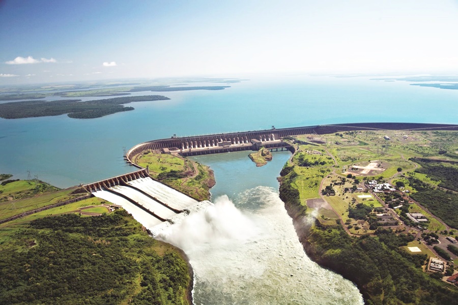 Usina Hidrelétrica de Itaipu- Divulgação